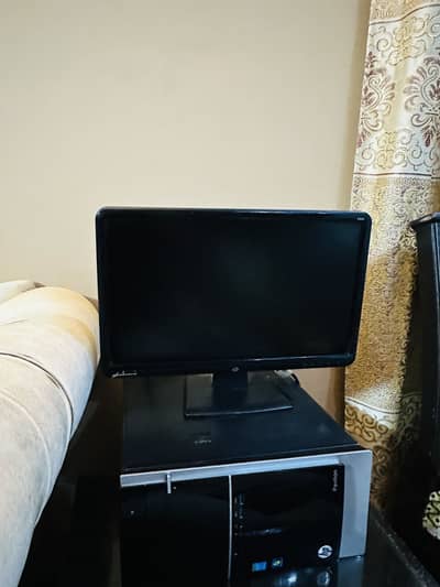 Pc for sale with monitor cpu 4 generation ha Baki pic mention ha