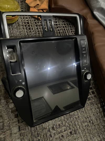 Toyota prado tesla screen