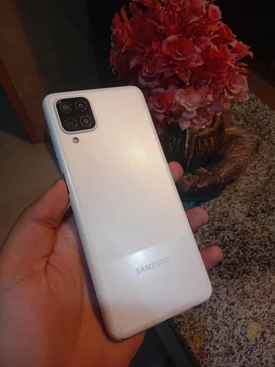 Samsung Galaxy A12