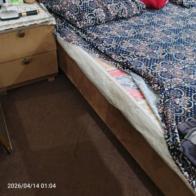 new condition bed+ side table 1