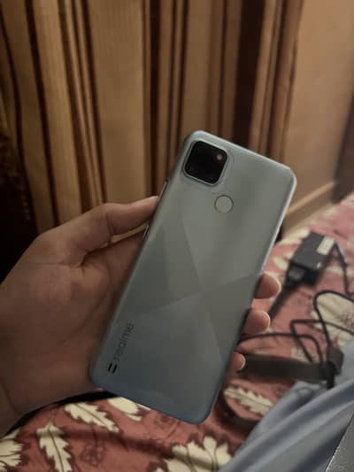 Realme C21y complete box 4/64