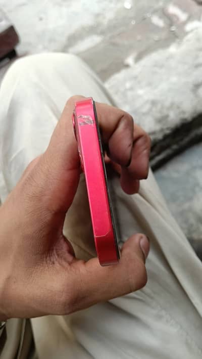 I phone 13 jv 128 gb 10/10 condition battery health 77