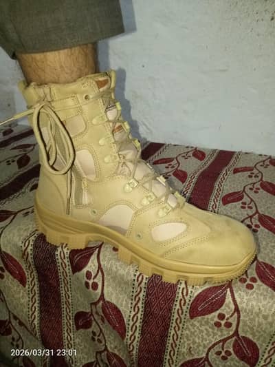 Raad tactical ka conqueror tactical boots han