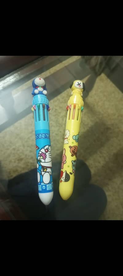 I am selling Multicolor pen .