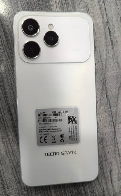 TECNO SPARK 40