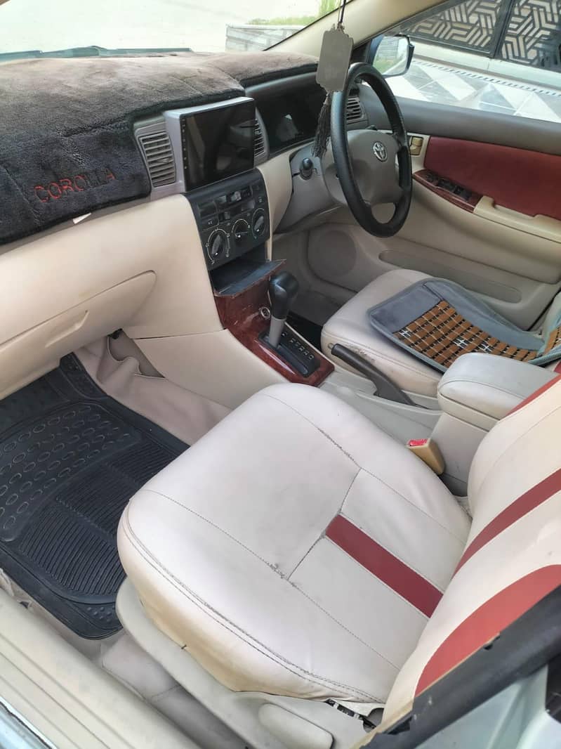 Saloon 2002 Auto 0