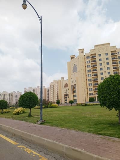 Very nice location in Bahria Heights for rent option router Apartment