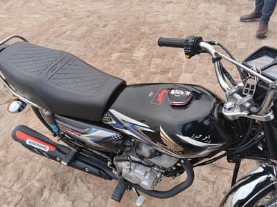 Honda CG 125 Black 2025