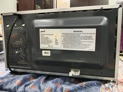 Homage Microwave Oven 23L with Grill – 10/10 Condition