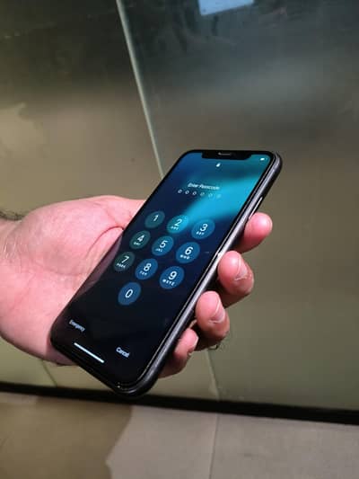 Iphone 11, PTA Approved, 10/10