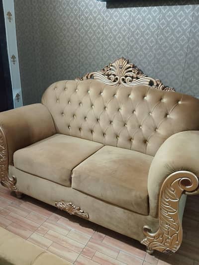 Complete Sofa set & Table