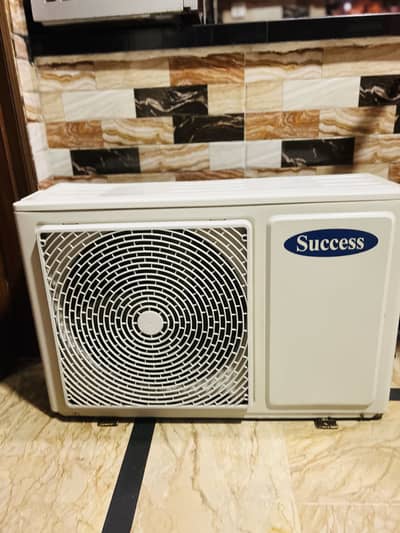 Success 1 ton 1 year used Geniune condition