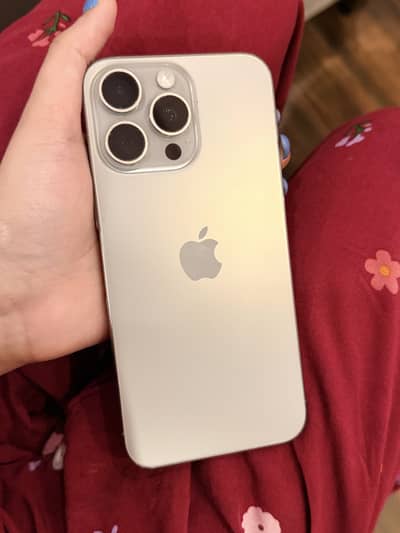 Iphone 15 pro max jv .