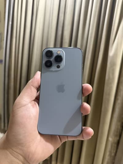 iphone 13 pro blue Color 128 GB battery health 97 % JV//// 10by10