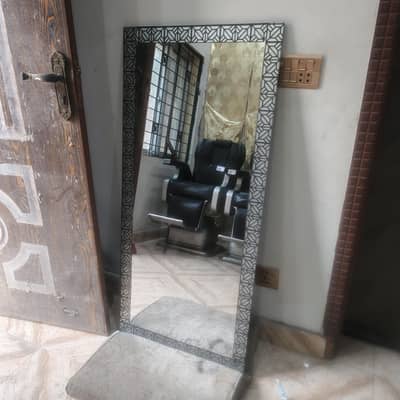 1 Barber/Salon mirror for Sale / Used Salon mirror 10 office chair 10
