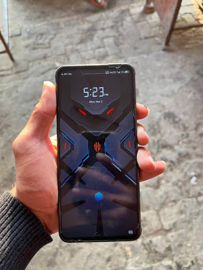 Red magic 6s pro 165h Refereh rate box charger sath. h only serus buyr