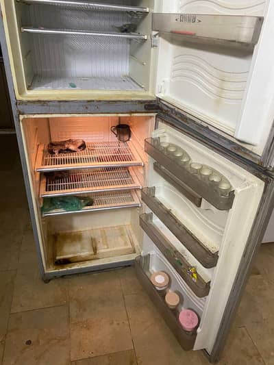 old fridge not in working condition yet  compressor ka masla ha