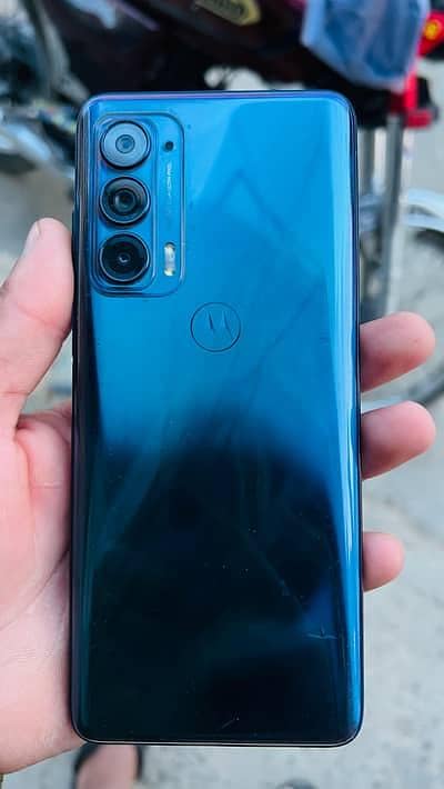 Motorola edge 2021.8gb 256 gb official approved