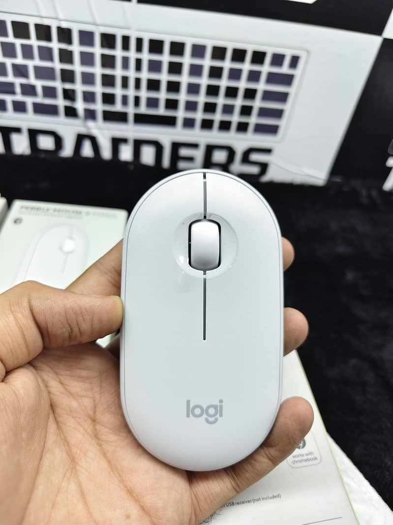 logitech pebble 2 mouse M350s wireless Bluetooth multi device mouse 3