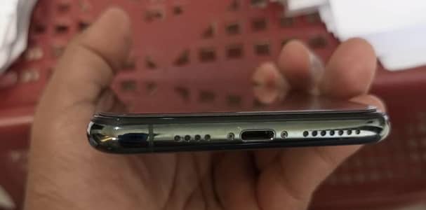 11 Pro Max (PTA APPROVED With Original Box)