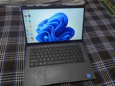 Dell Latitude 7420 – Premium Business Laptop