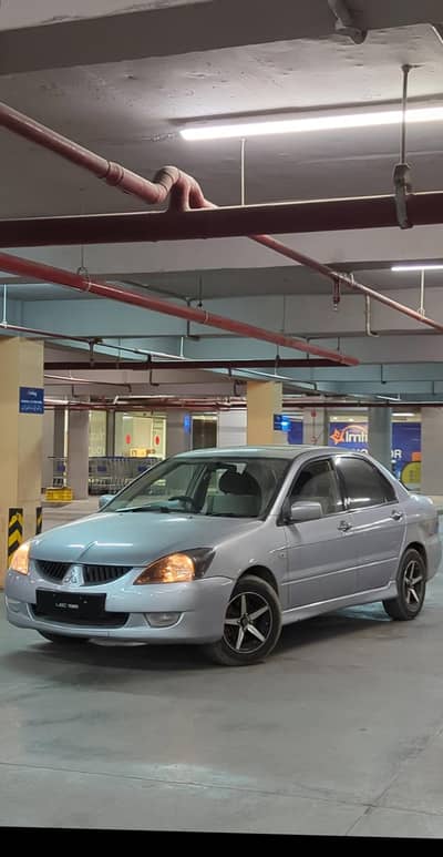 Mitsubishi Lancer GLX 1.6