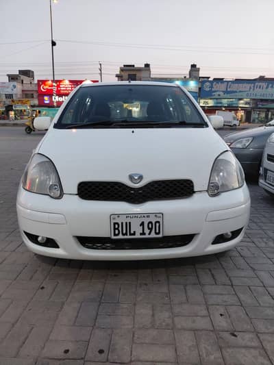 Toyota Vitz 2003 Model far seel
