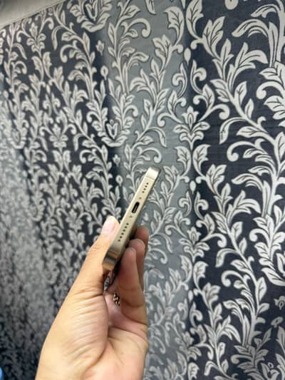 i phone 16 pro max with box cable 512 Gb battery health89