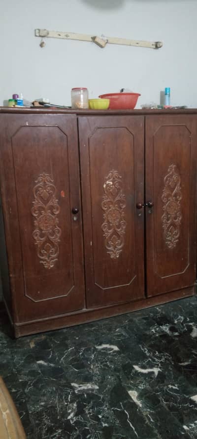 Wooden Almari | Wardrobe (Urgent Sale)