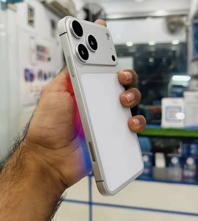 Iphone Xr convert 17 Pro Full Genesis all Ok 64 gb bettry Healt 79 All