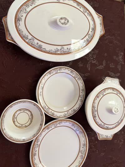 Dinner Set for Sale