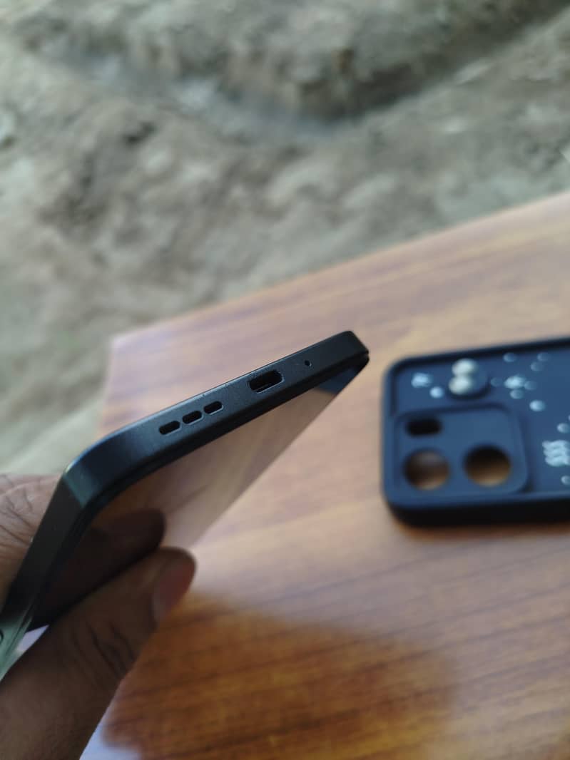 Redmi 13c 4+4/128 4