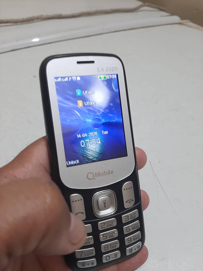 Q mobile double sim 3
