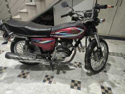 Honda CG 125 2014 Model - Excellent Condition