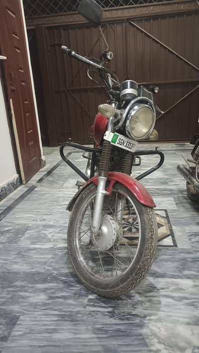 Suzuki Gs 150