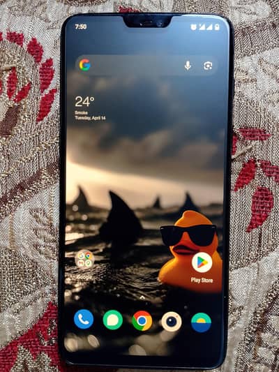 OnePlus 6 in Lush Condition 6/64 snapdragon.