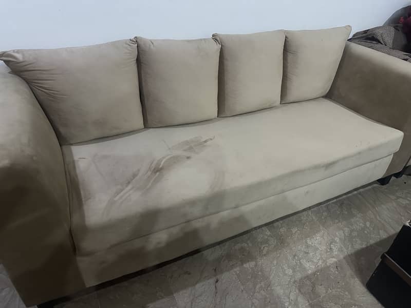 Sofa set with table 1