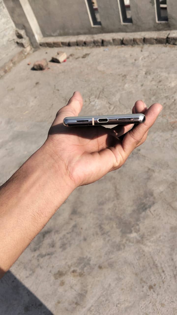 Google Pixel 7 Pro 4