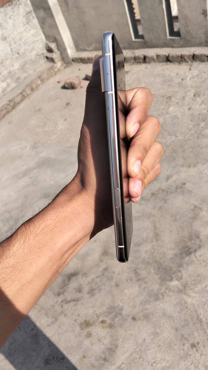 Google Pixel 7 Pro 6