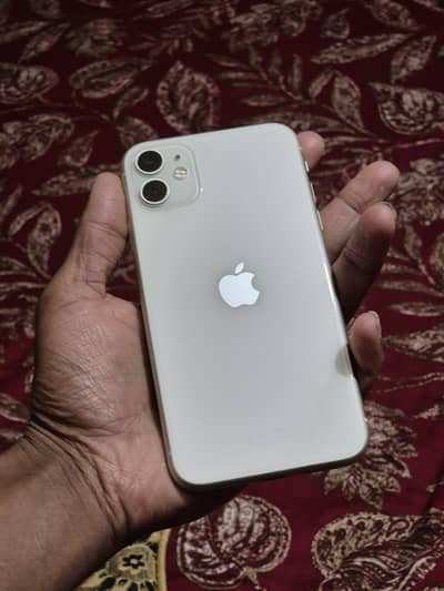 I phone 11 pta approved (64GB) (only phone)