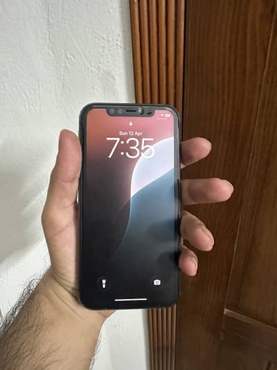 Iphone 11 urgent sale