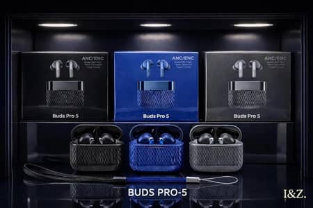 black long lastic battery with fast charging 5 airbuds