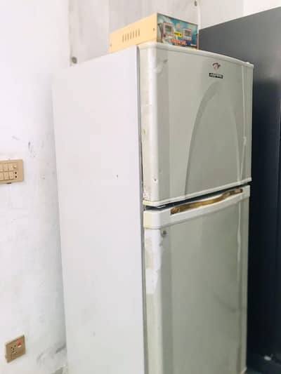 dawlance fridge