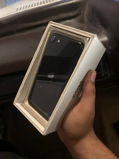 APPLE IPHONE SE 3rd GENERATION.