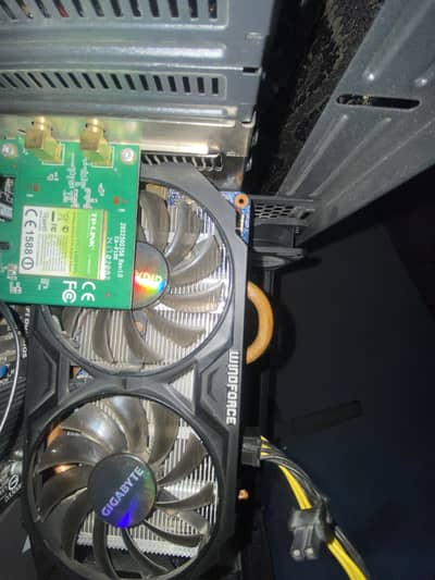 Gigabyt gtx 750ti 2GB dual fan