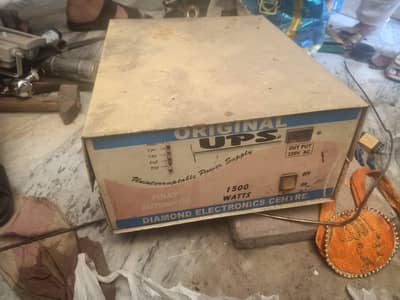 Powerful UPS 1500 WATT