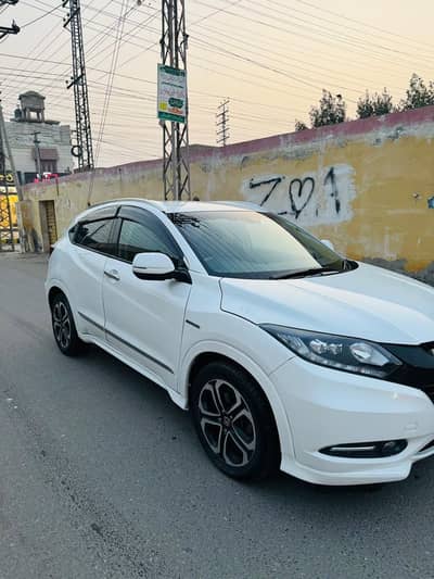 Honda vezel 2015