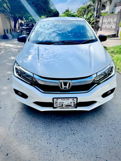 Honda city 1.5 aspire full option total genuine