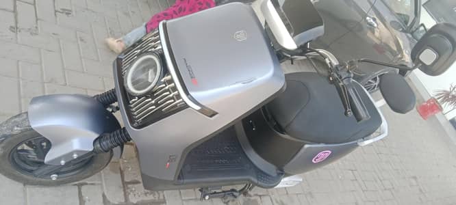 ELECTRIC SCOOTY MZYDAR RIDE(JP)jinping