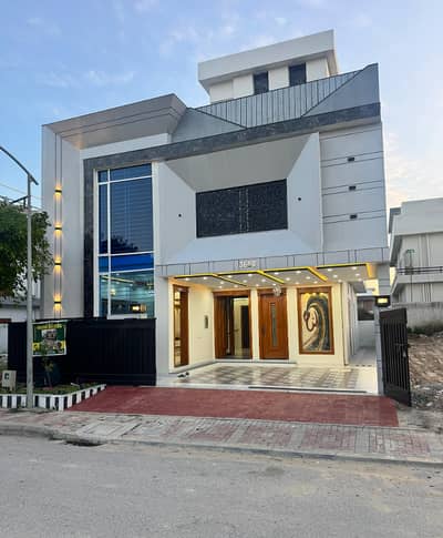 Park face 10 Marla House for Sale